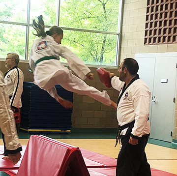 female jump side kick